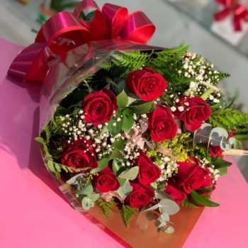 Buquê 12 rosas